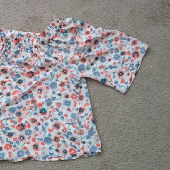 NWOT Elaine Rose Women's Off The Shoulder Top - Picture 3 of 10